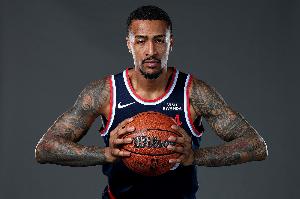 连得4分打停开拓者全场欢呼！船记：科林斯是快船球迷本赛季最爱