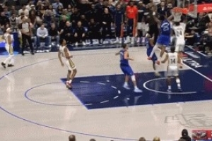 遮天蔽日！PJ·华盛顿守护篮筐 追防钉板大帽霍金斯